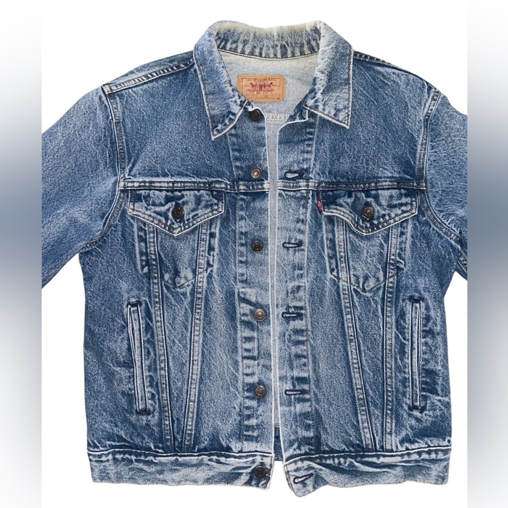 Vintage Levi’s Men’s Red Tag Trucker Denim Jean Jacket 70506-0216 Size 40.